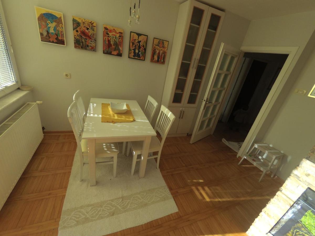 Ferienwohnung Apartman Jazzar Aranđelovac Exterior foto